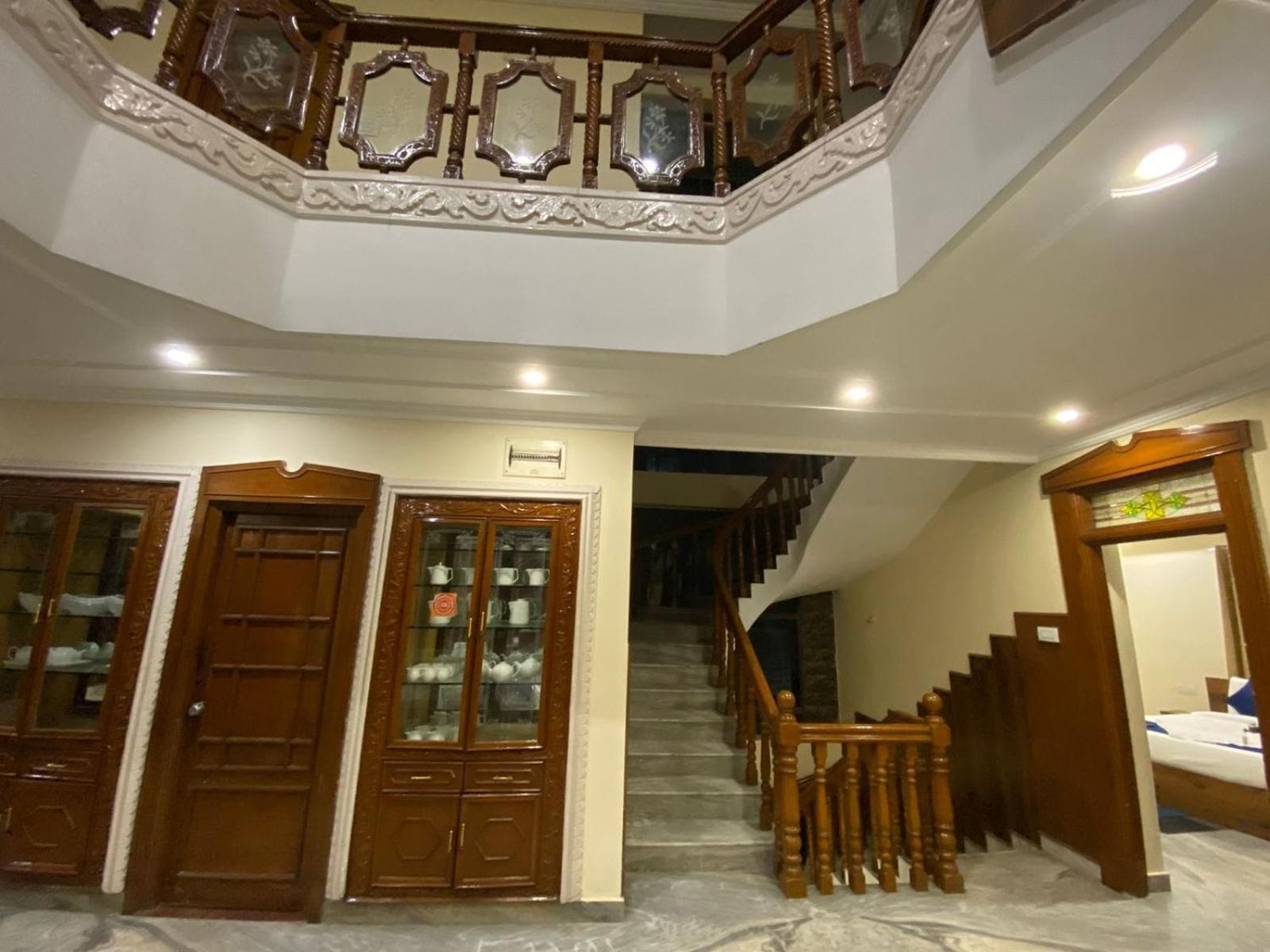 Hotel Kp Suites Metro Hyderabad Exterior photo